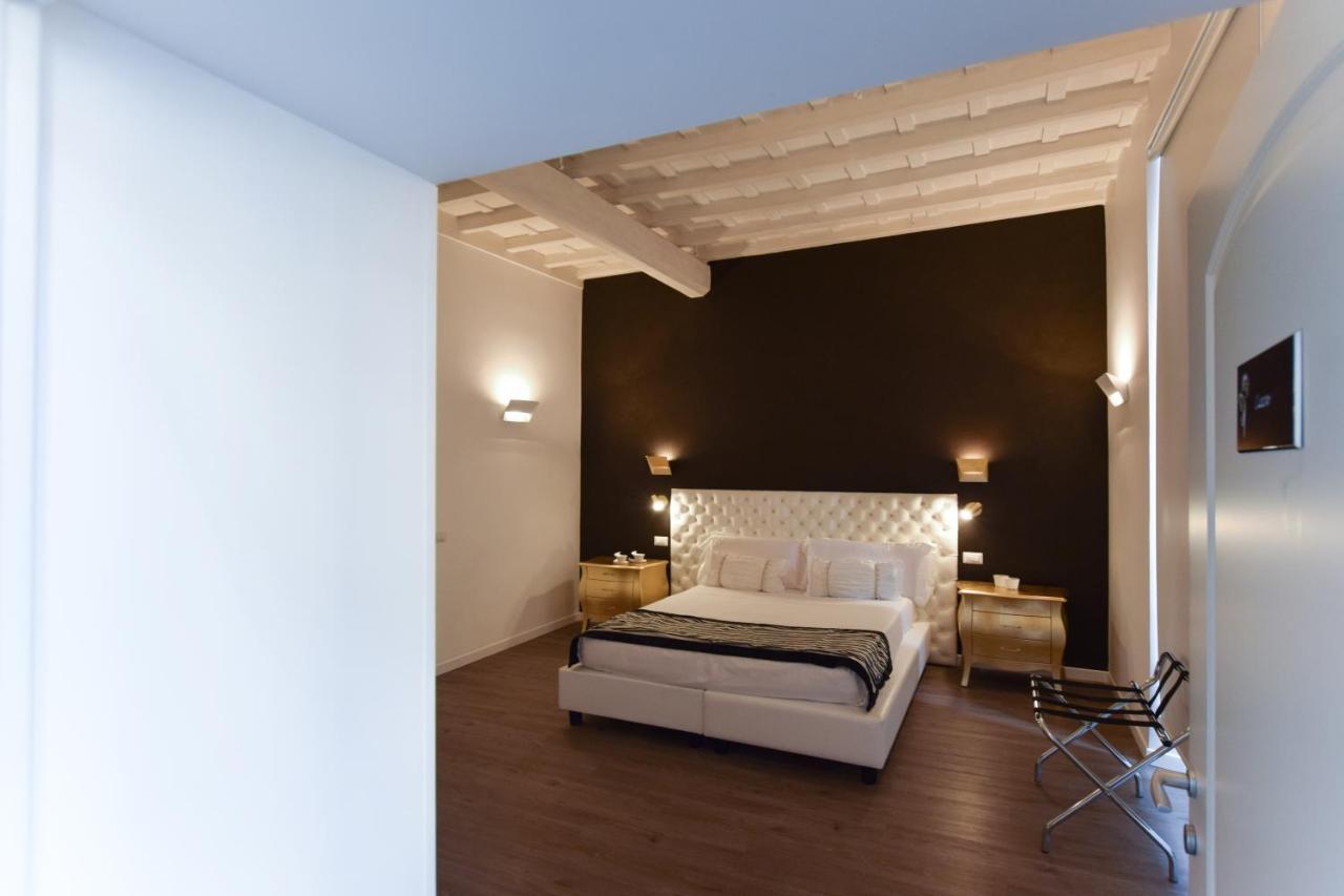Navona Secret Stay Guest House Rom Exteriör bild