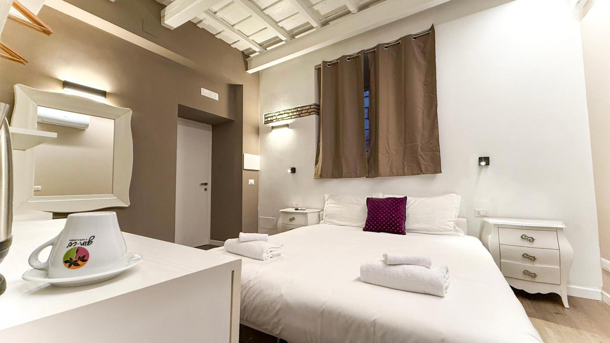 Navona Secret Stay Guest House Rom Exteriör bild